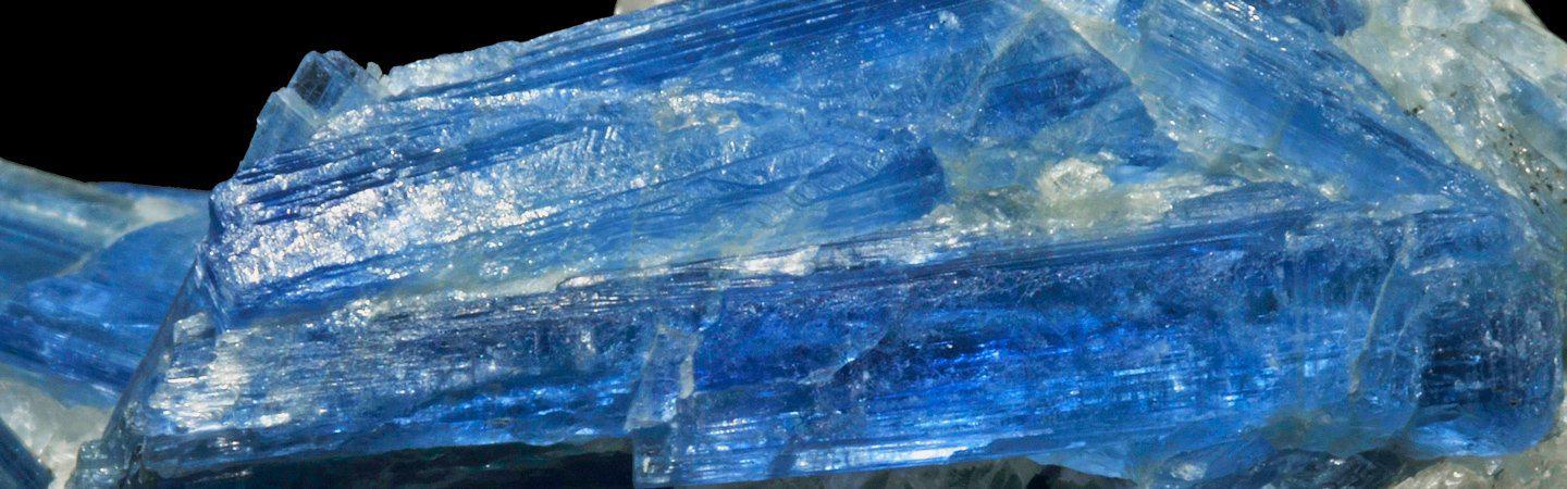 Kyanite Gemstone