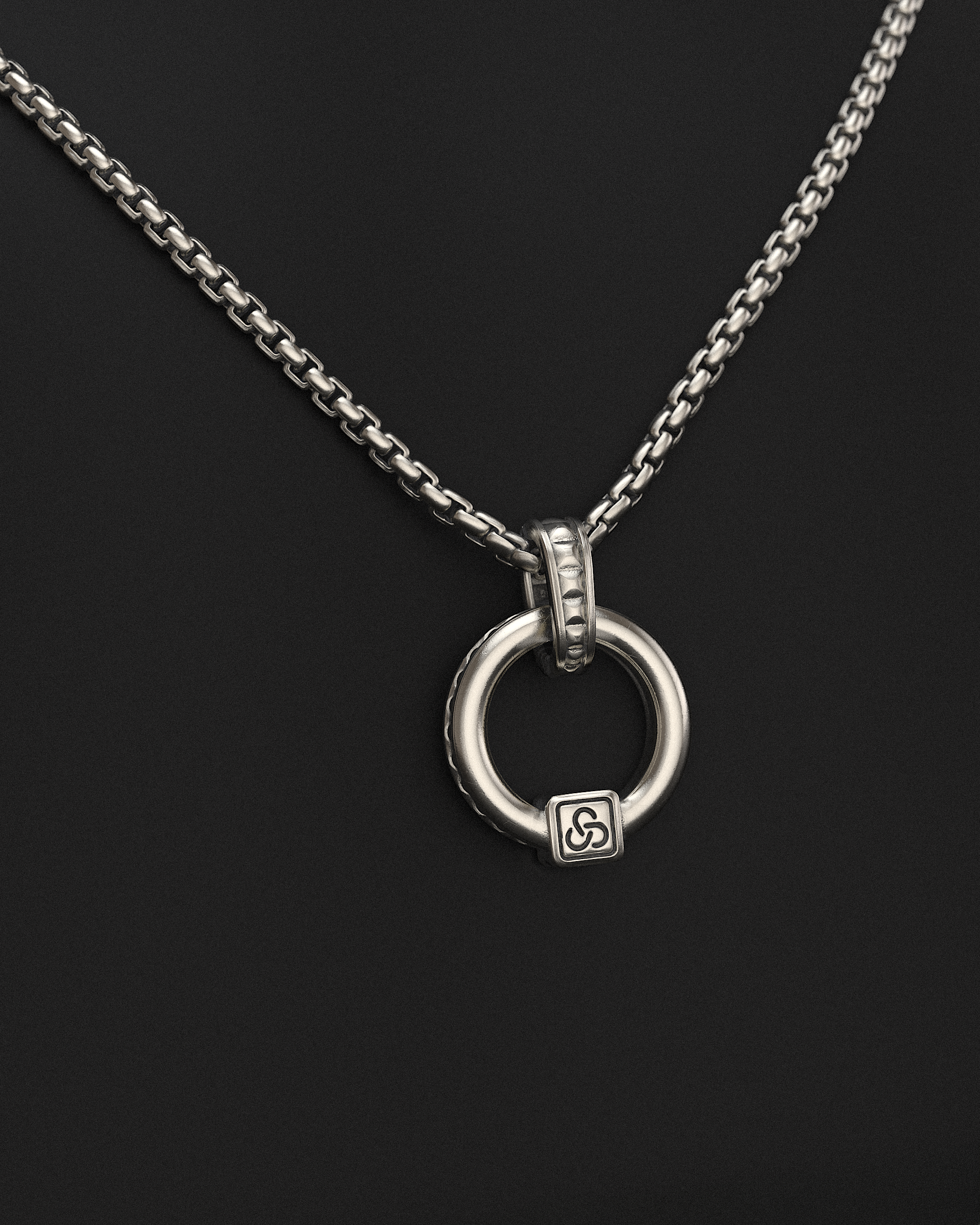 Pyramid Raw Circle Pendant + Round Box Chain