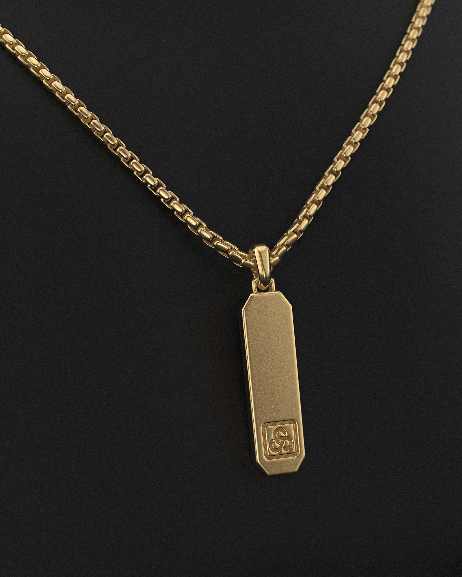 Signature Pendant + Round Box Chain