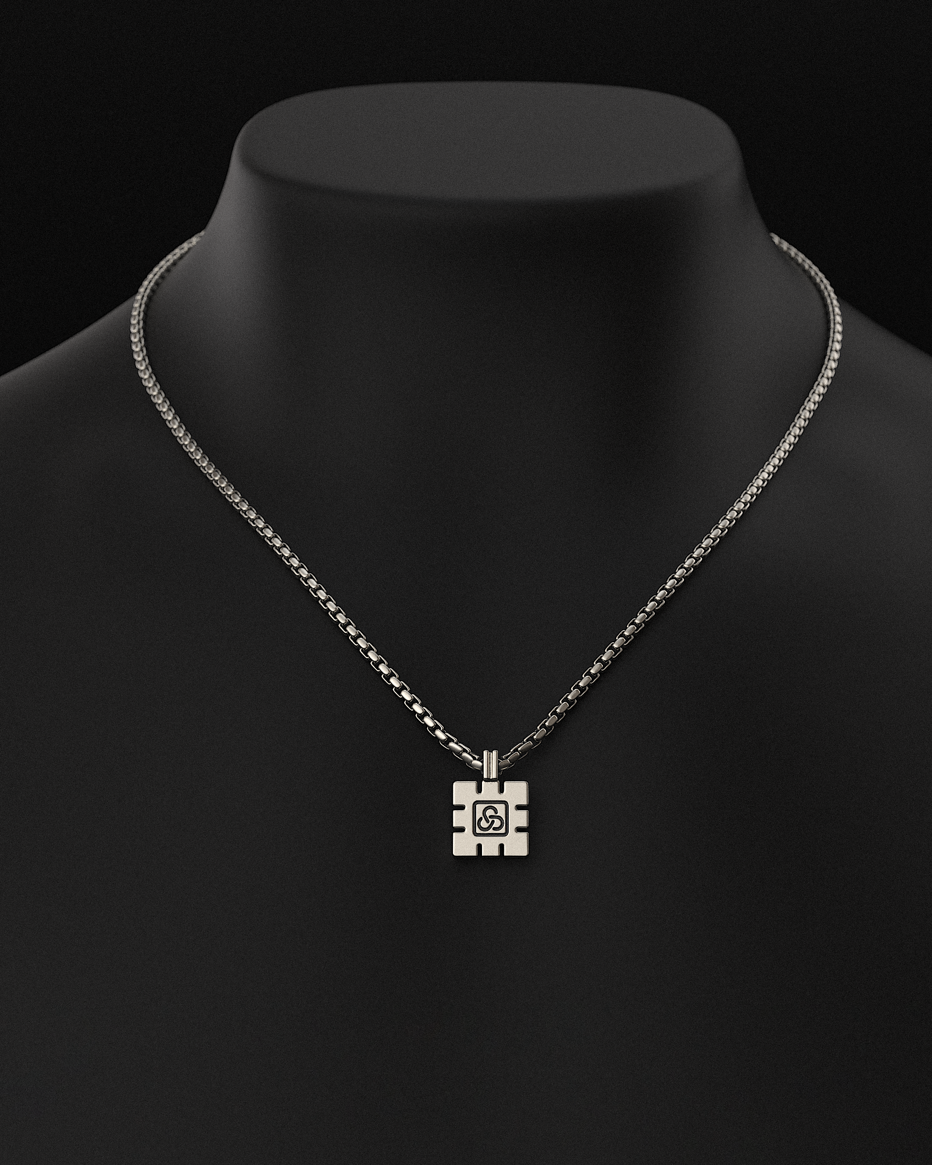 Essential Pendant + Round Box Chain