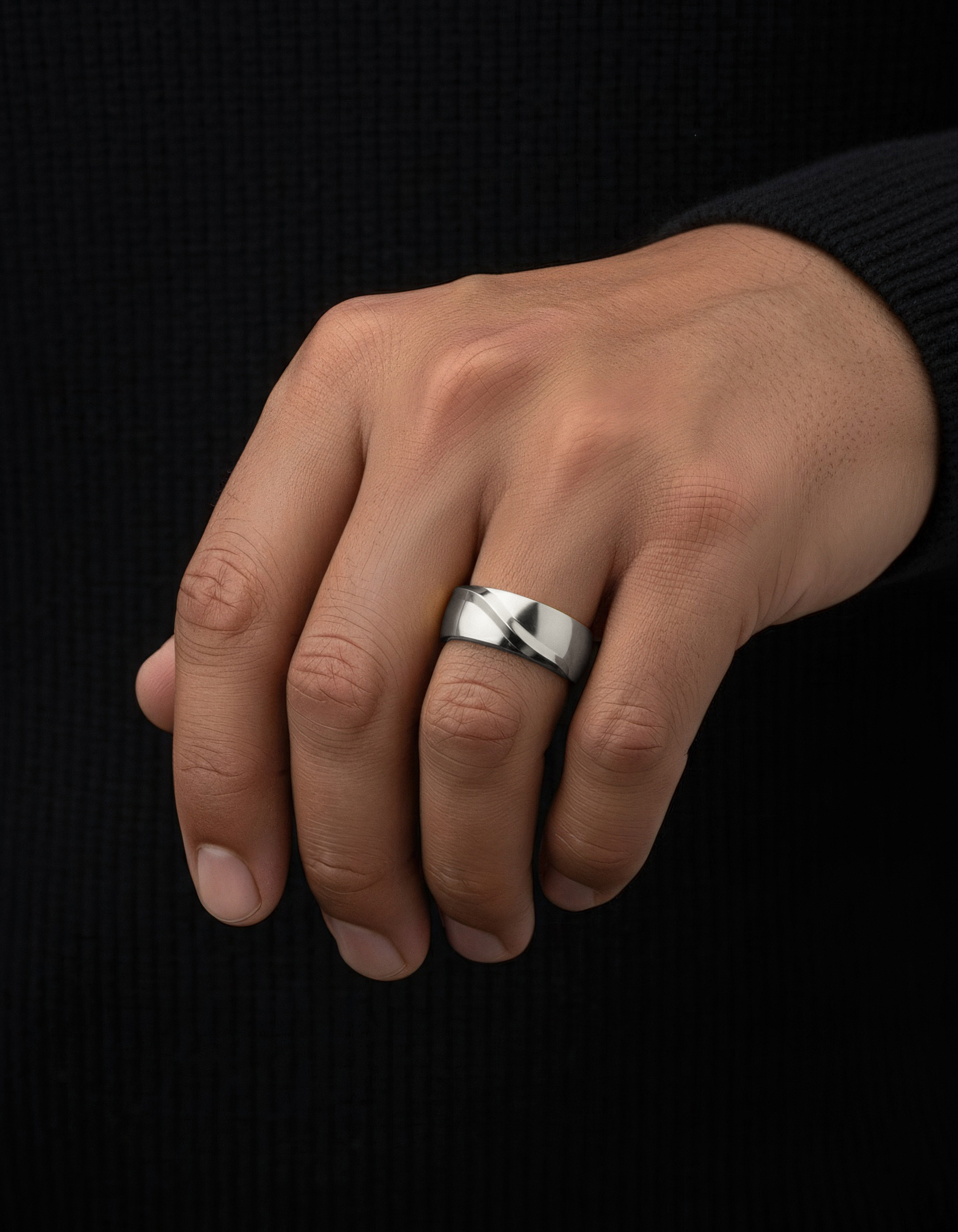 Waves Ring