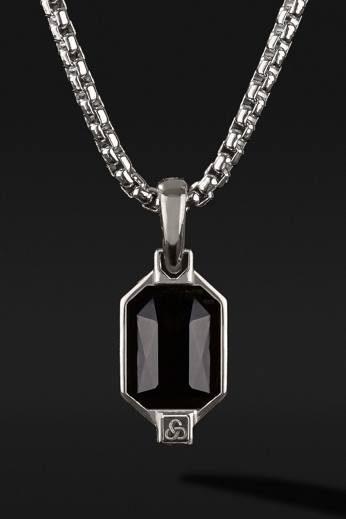 SWA White Gold Pendant