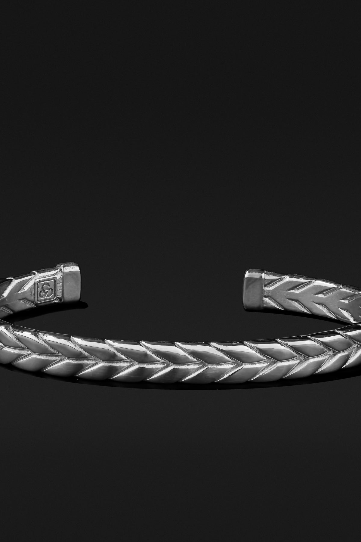 Woven White Solid Gold Bracelet