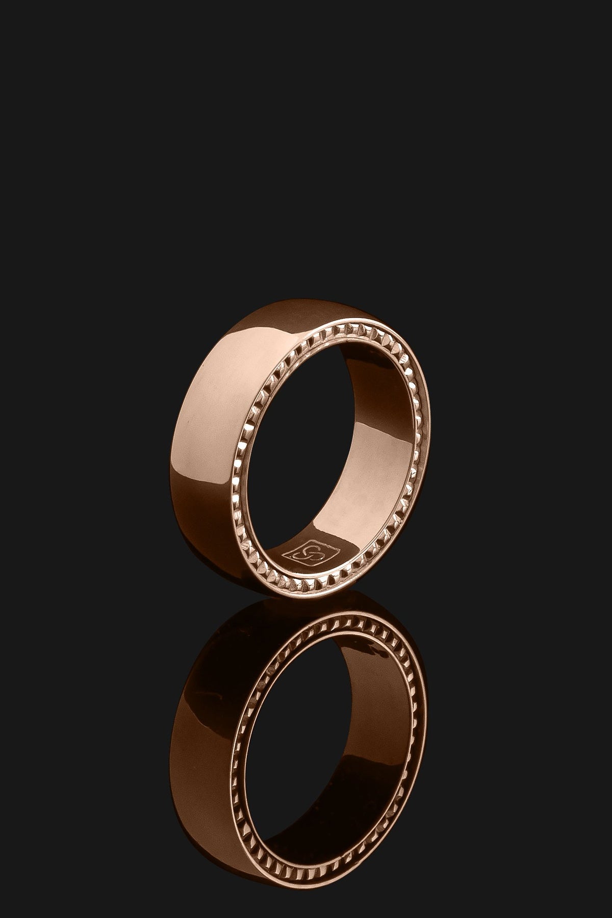 Pyramid Raw Rose Solid Gold Ring