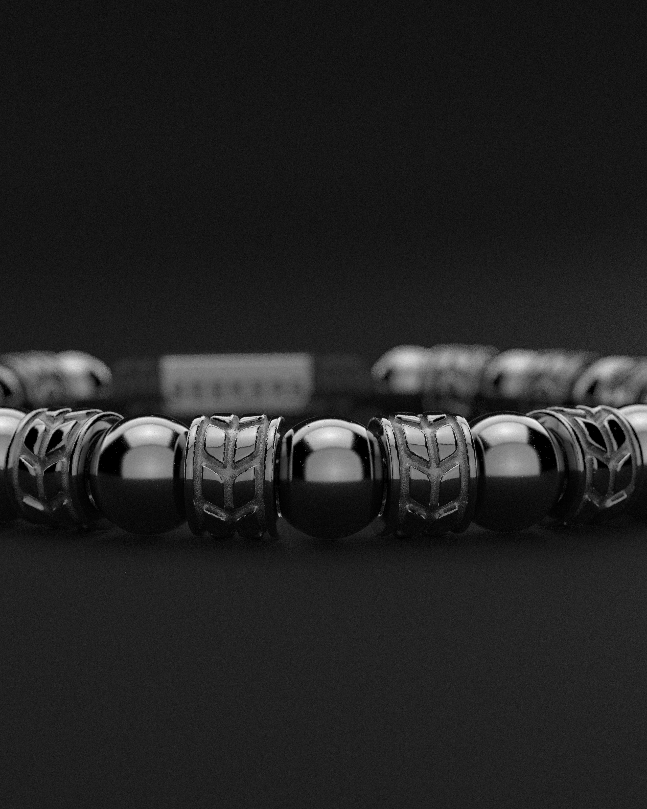 Hematite Bracelet 8mm | Royale