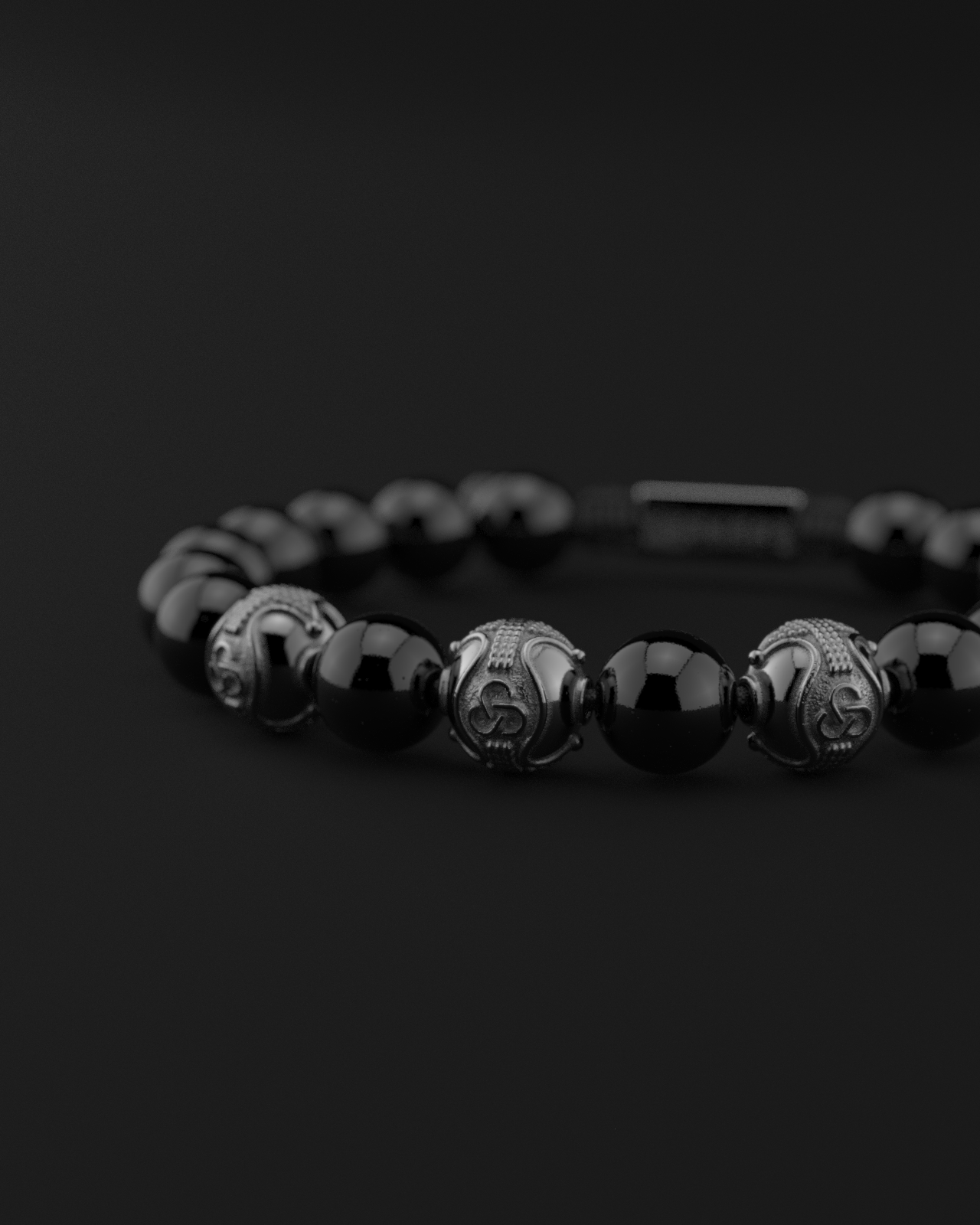 Onyx Bracelet 10mm | Premium