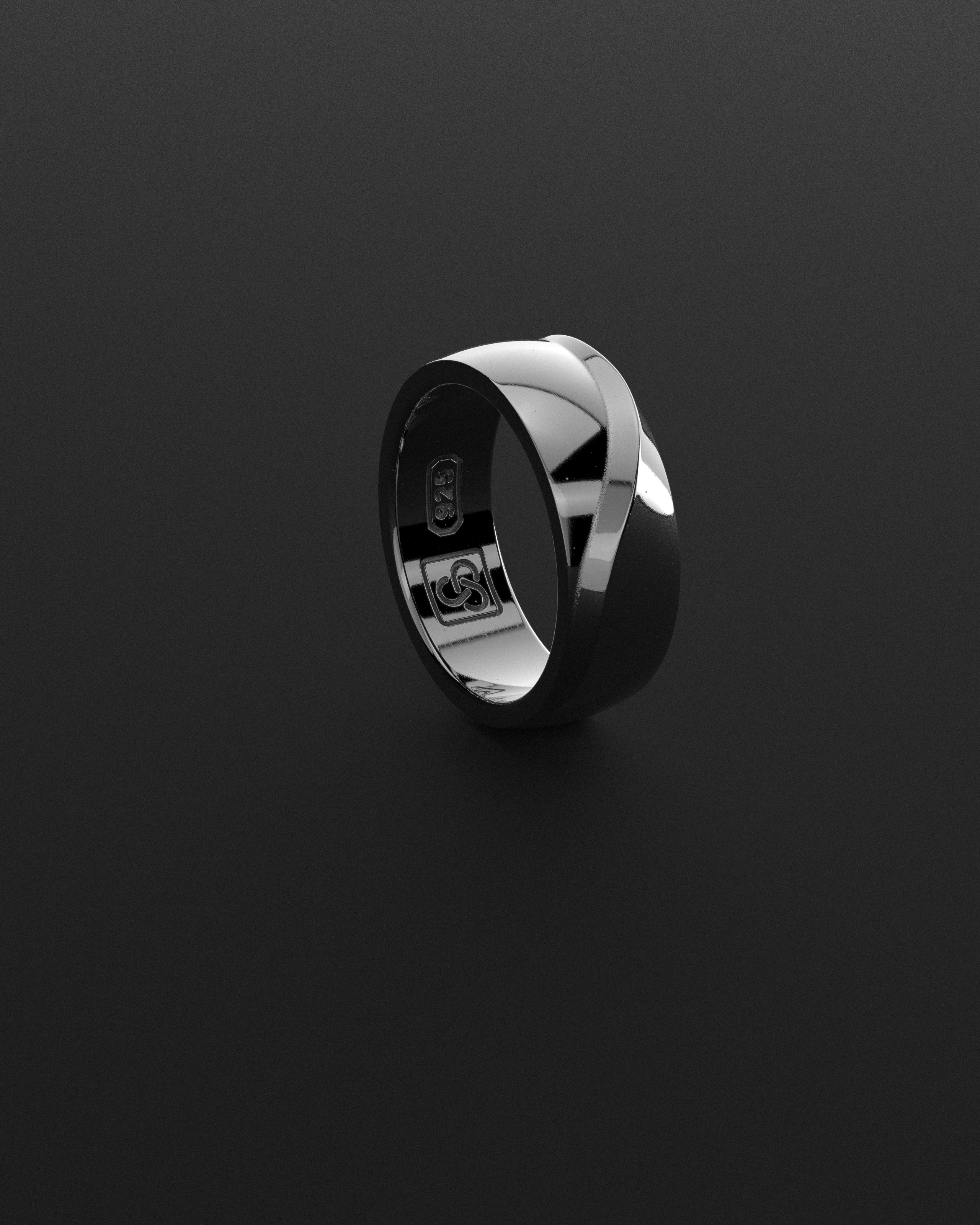 Waves Ring