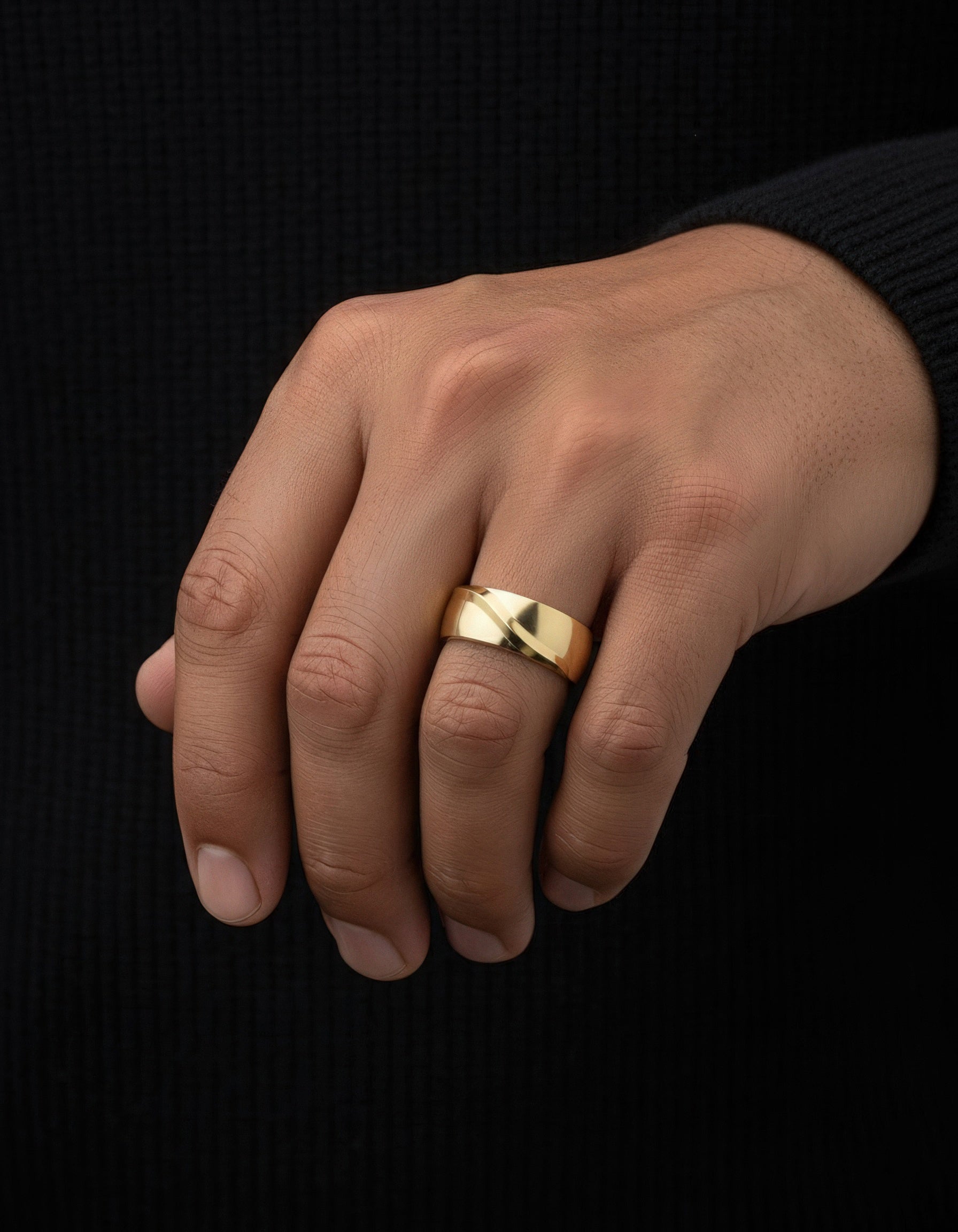 Waves Ring