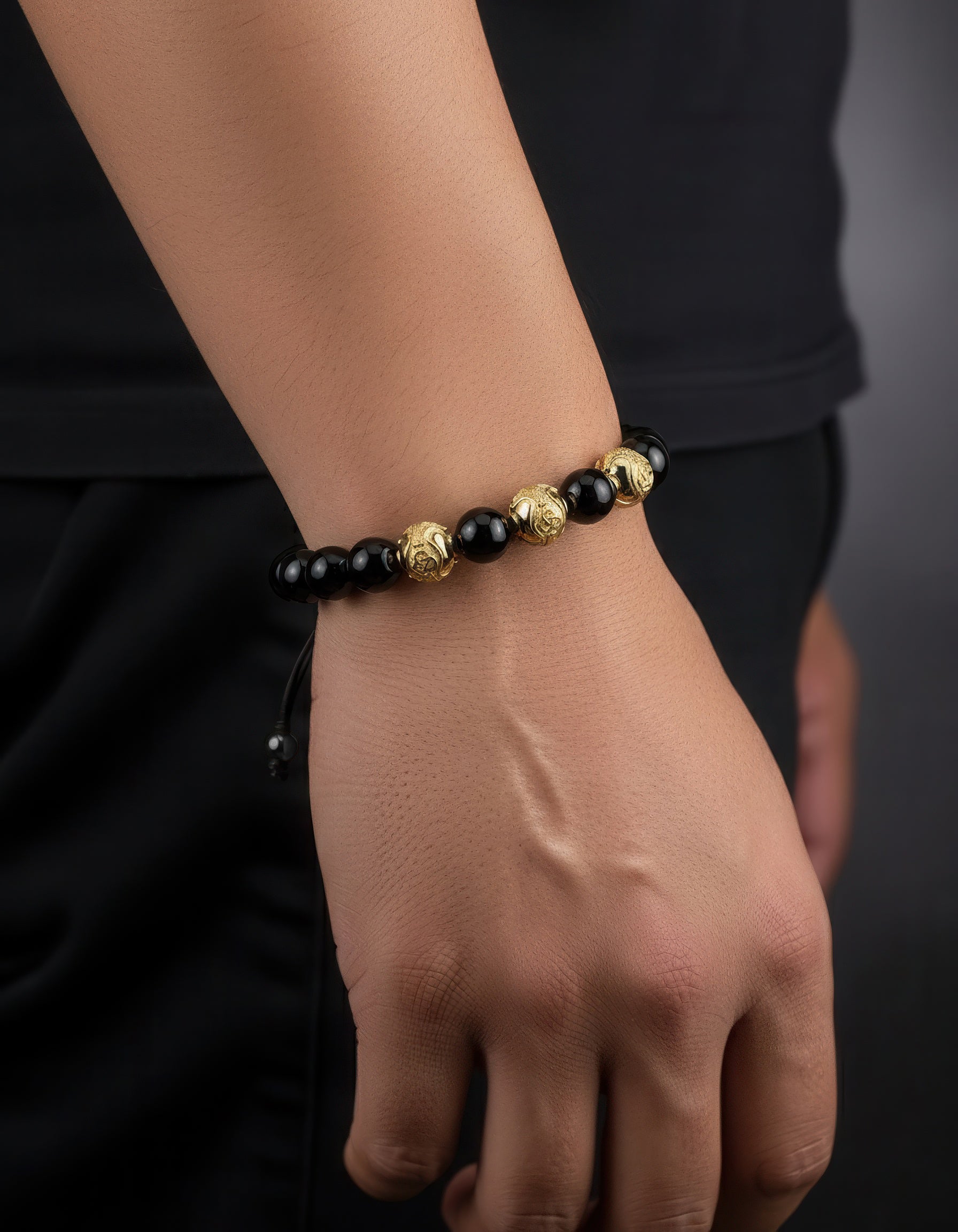 Onyx Bracelet 10mm | Premium