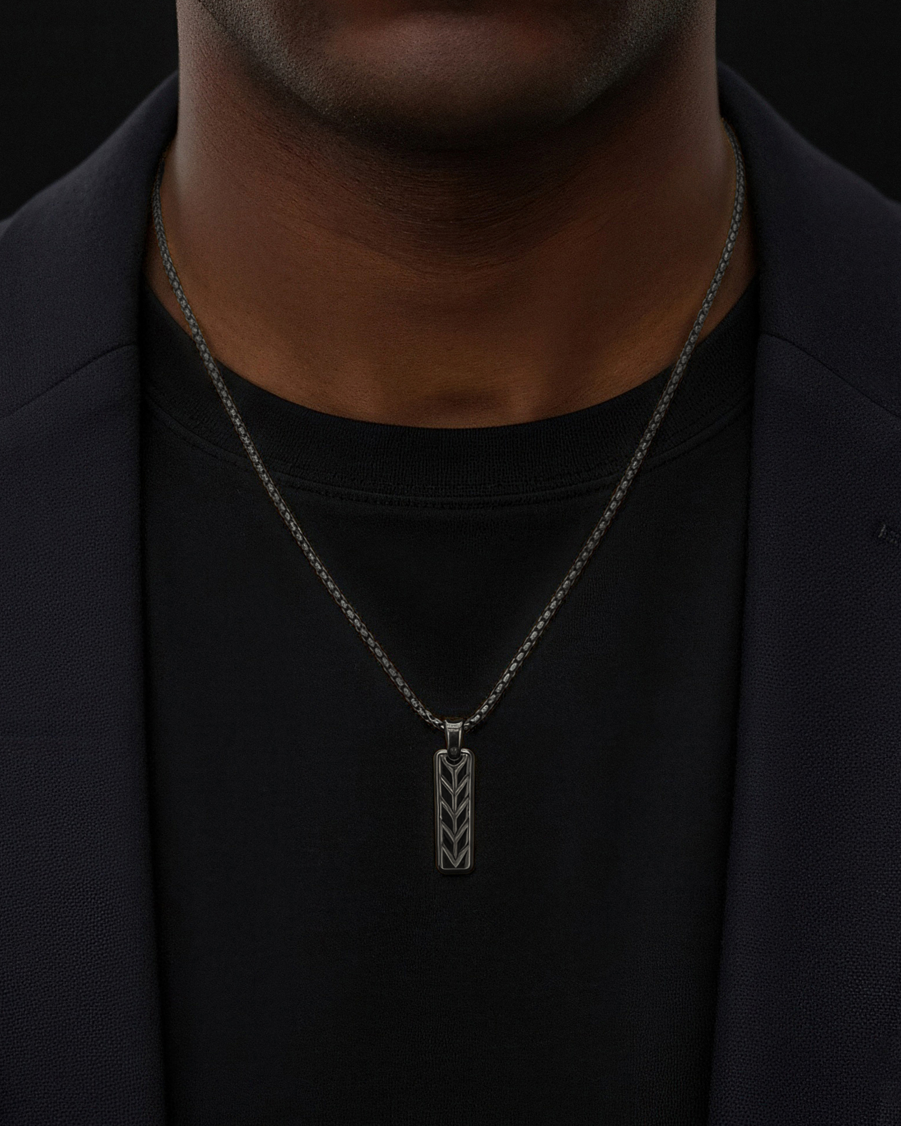 Pendentif tissé