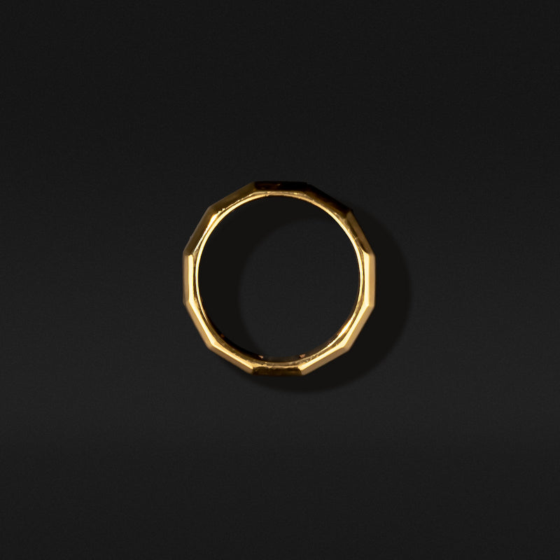 Solid Gold Ring - Essential