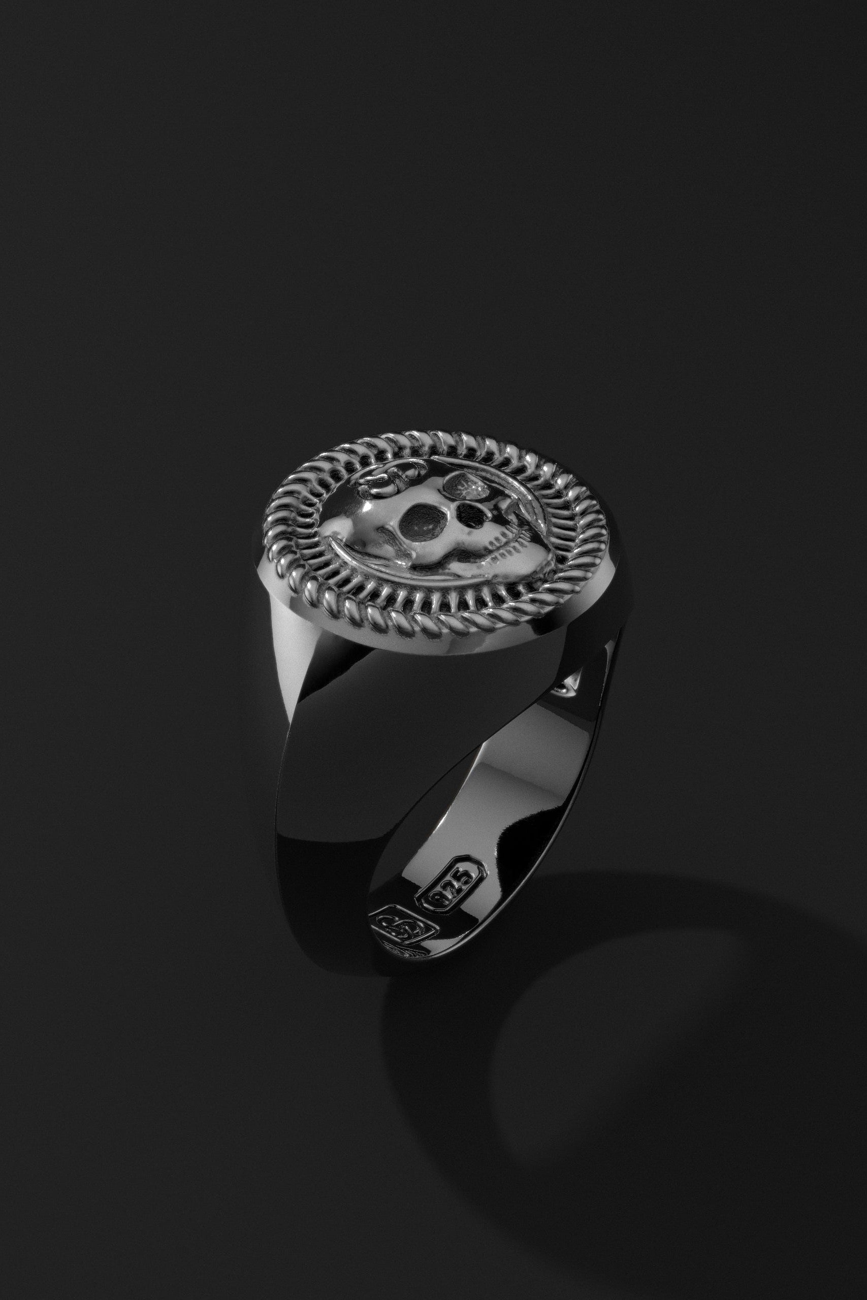 Skull Ring